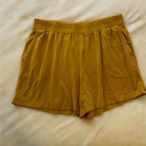 NWOT super cute shorts from Amazon